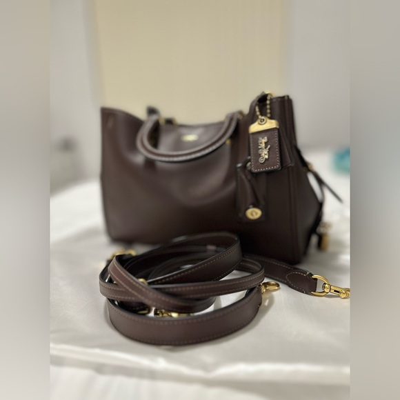 Coach Rogue Bag 31 in Maple-Like New - Picture 4 of 15